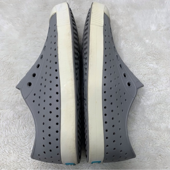 Native Jefferson Men's Gray White Slip On Rubber Slip On Shoes Size 7 - Picture 6 of 15